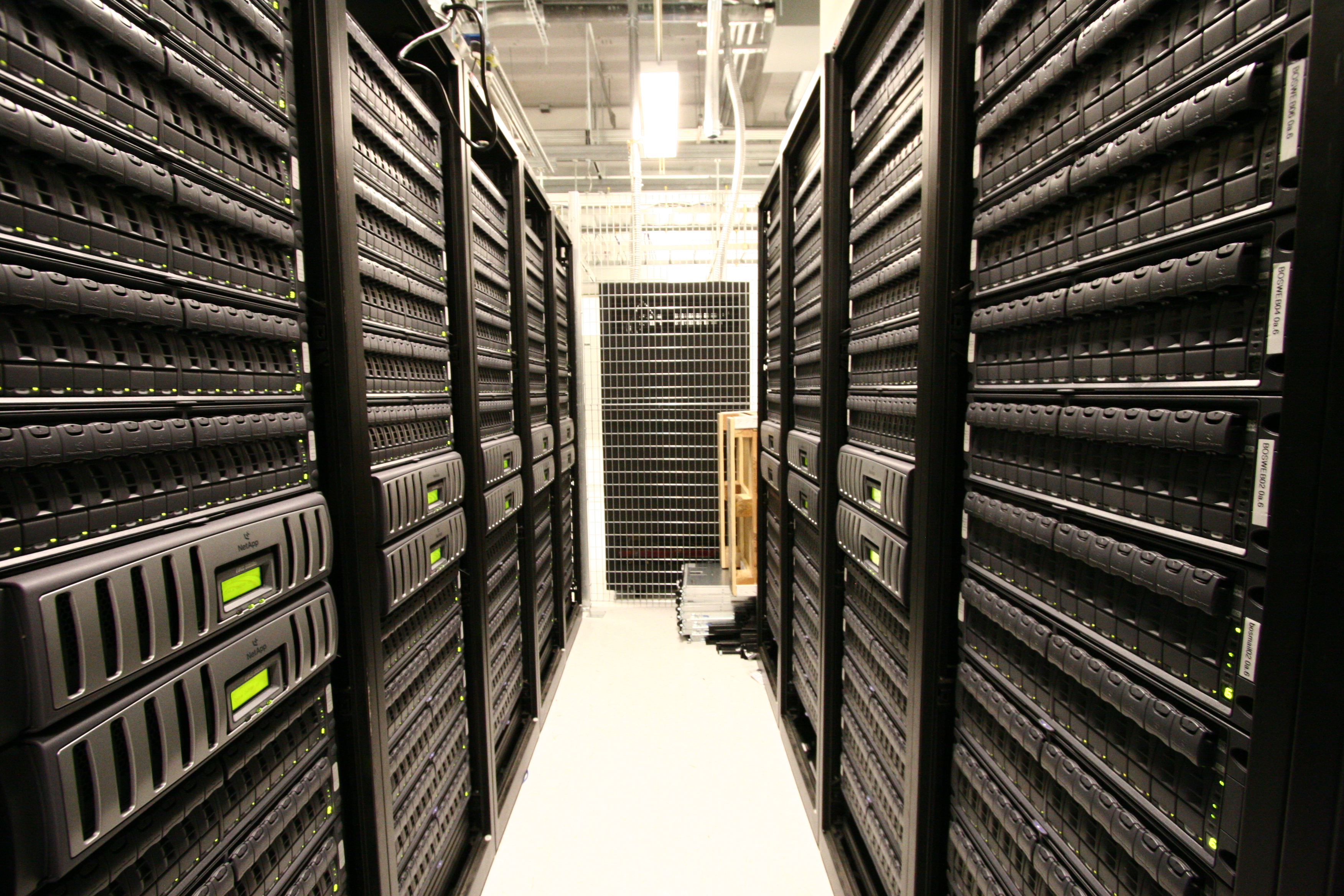 datacenter-servers.jpg